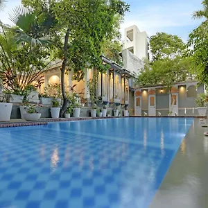 Raj Palace Hotel