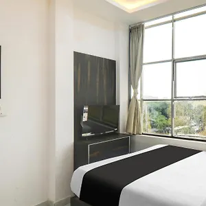 Hotel O Casa Gold, Udaipur