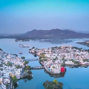 Oolala - Your House In The Center Of 烏代浦